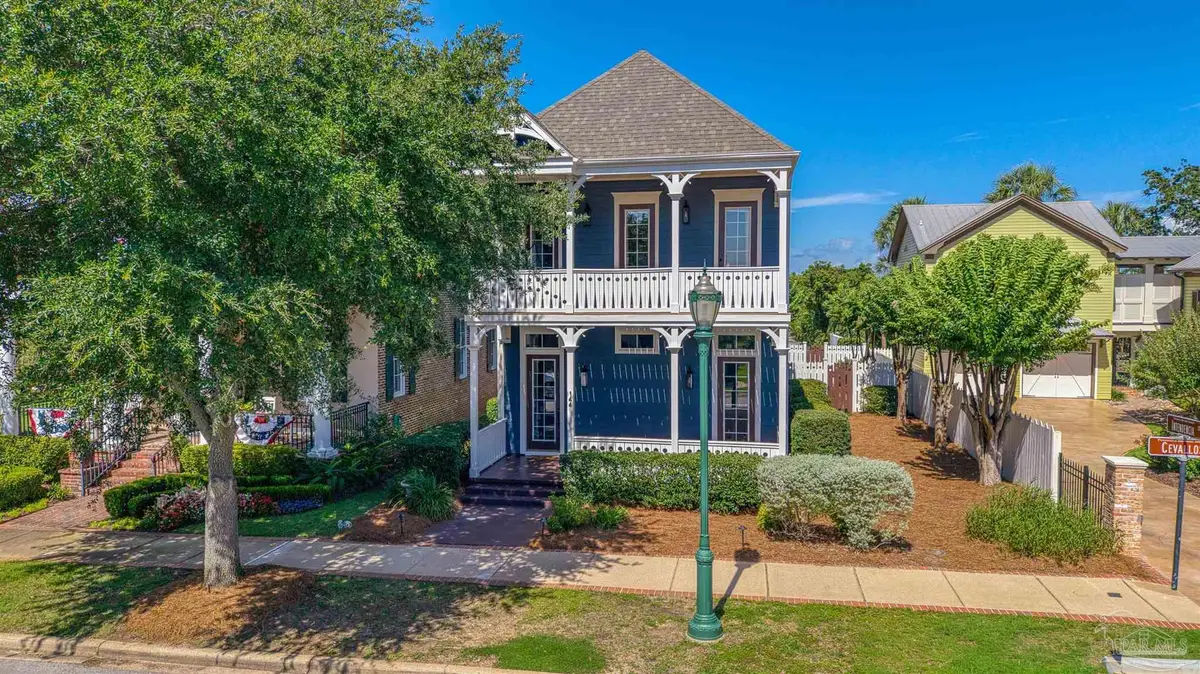 144 Cevallos St, Pensacola, FL 32502 - #1