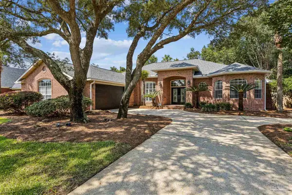 1143 Mary Kate Dr, Gulf Breeze, FL 32563