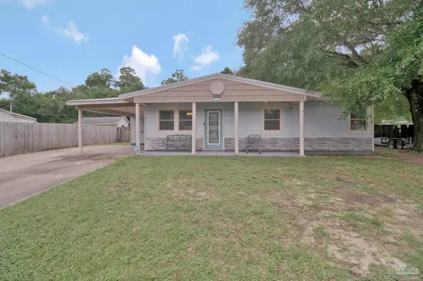 4684 Kingston Dr, Pensacola, FL 32526