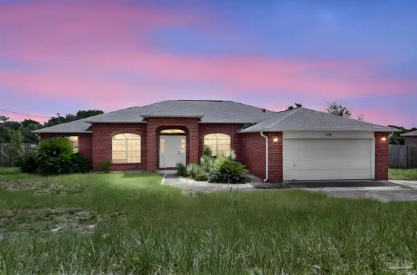 226 Trish Dr, Crestview, FL 32536