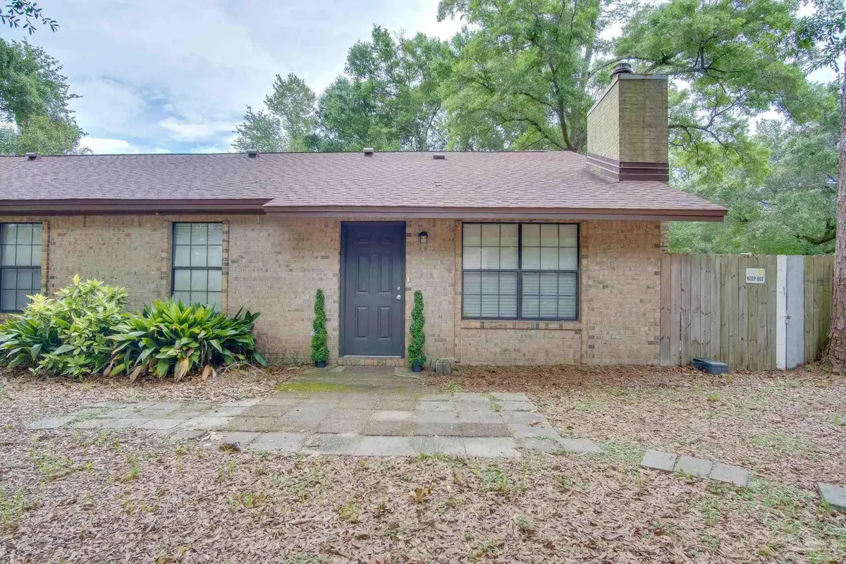 9345 Chisholm Rd #B2, Pensacola, FL 32514 - #1