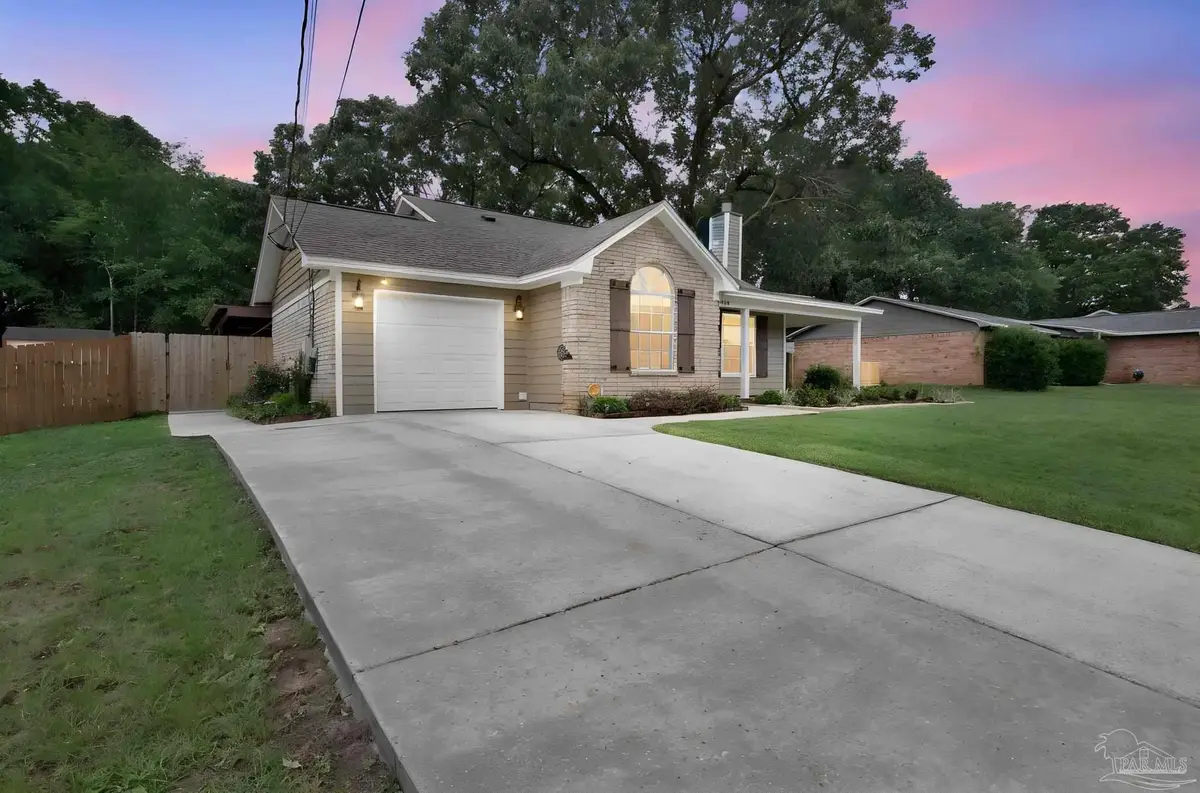4412 Chantilly Way, Milton, FL 32583 - #1