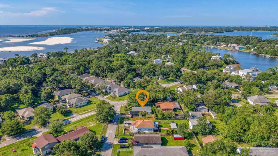 315 Dwight Ave, Pensacola, FL 32507 - #2