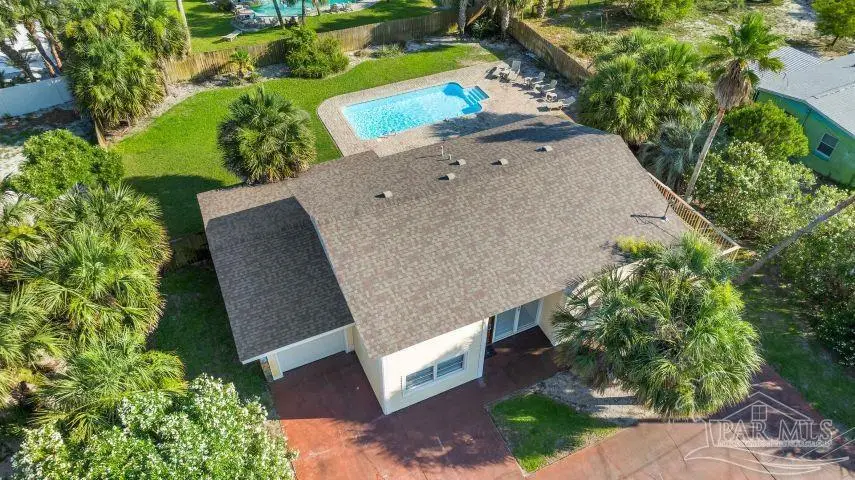 906 Largo Dr, Pensacola Beach, FL 32561 - #2