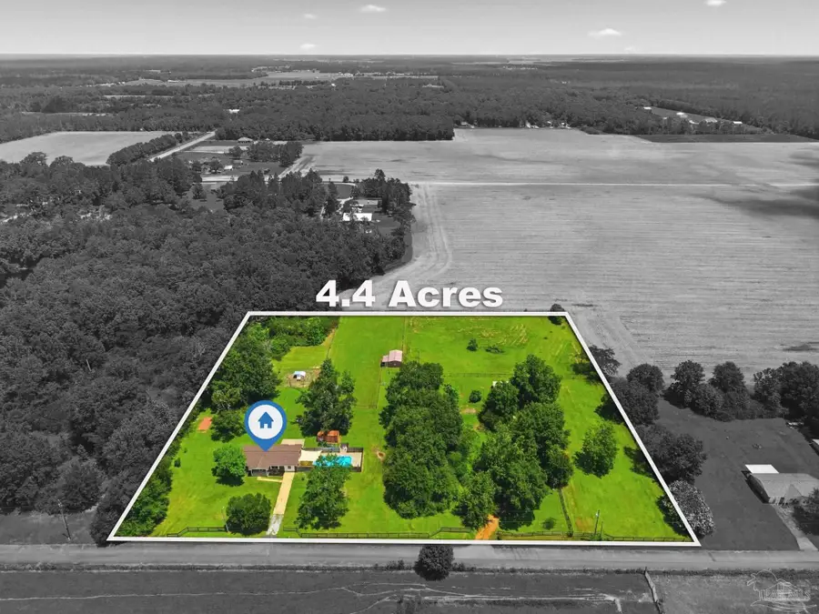 3048 Rainbow Ln, Pace, FL 32571 - #2