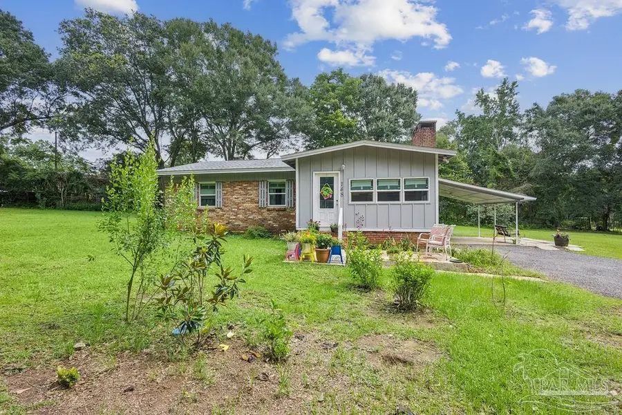 148 San Carlos Rd, Cantonment, FL 32533 - #2