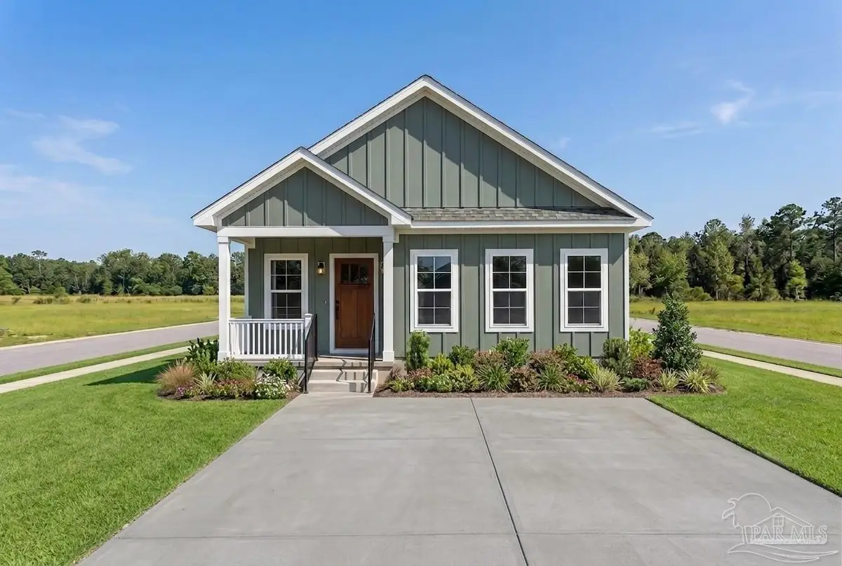 2412 N Baylen St, Pensacola, FL 32501 - #1