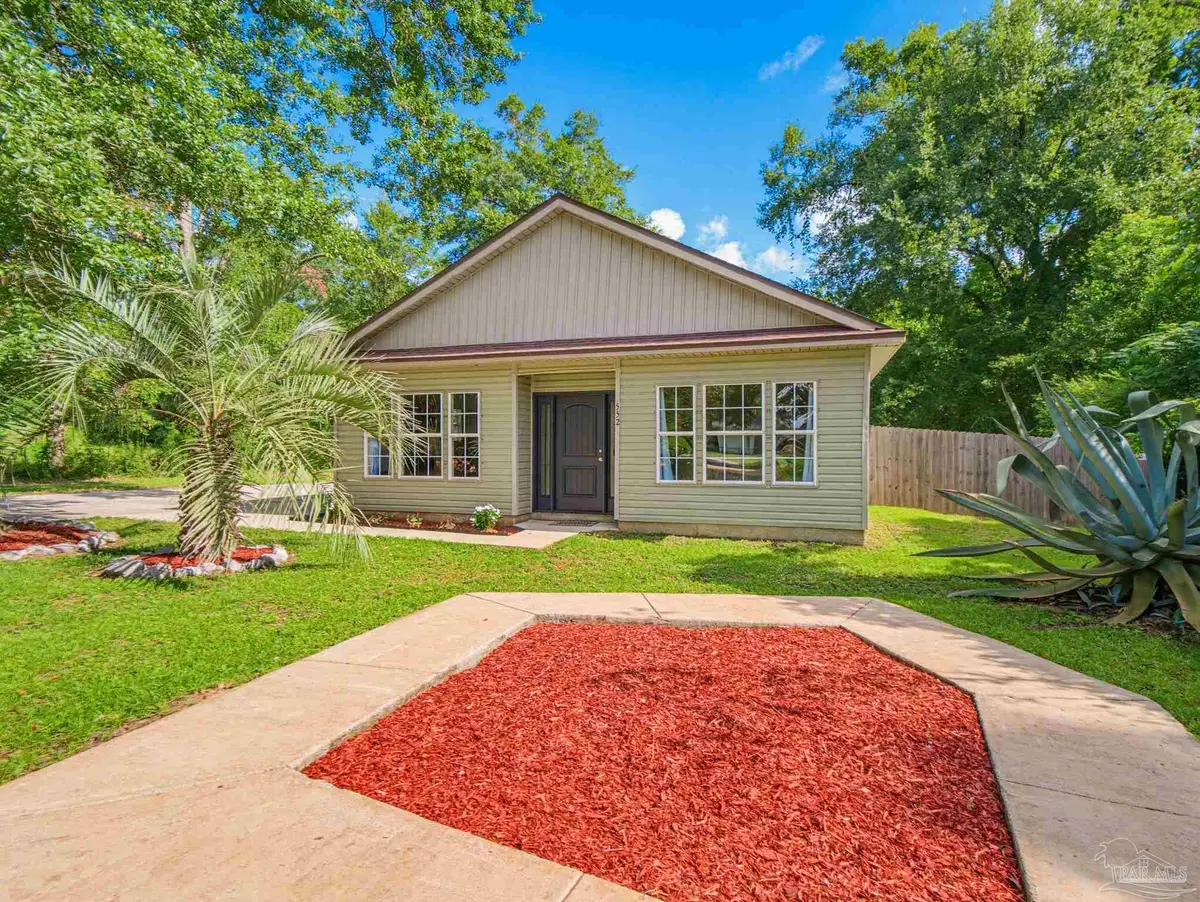 552 Cedar Tree Ln, Cantonment, FL 32533 - #1