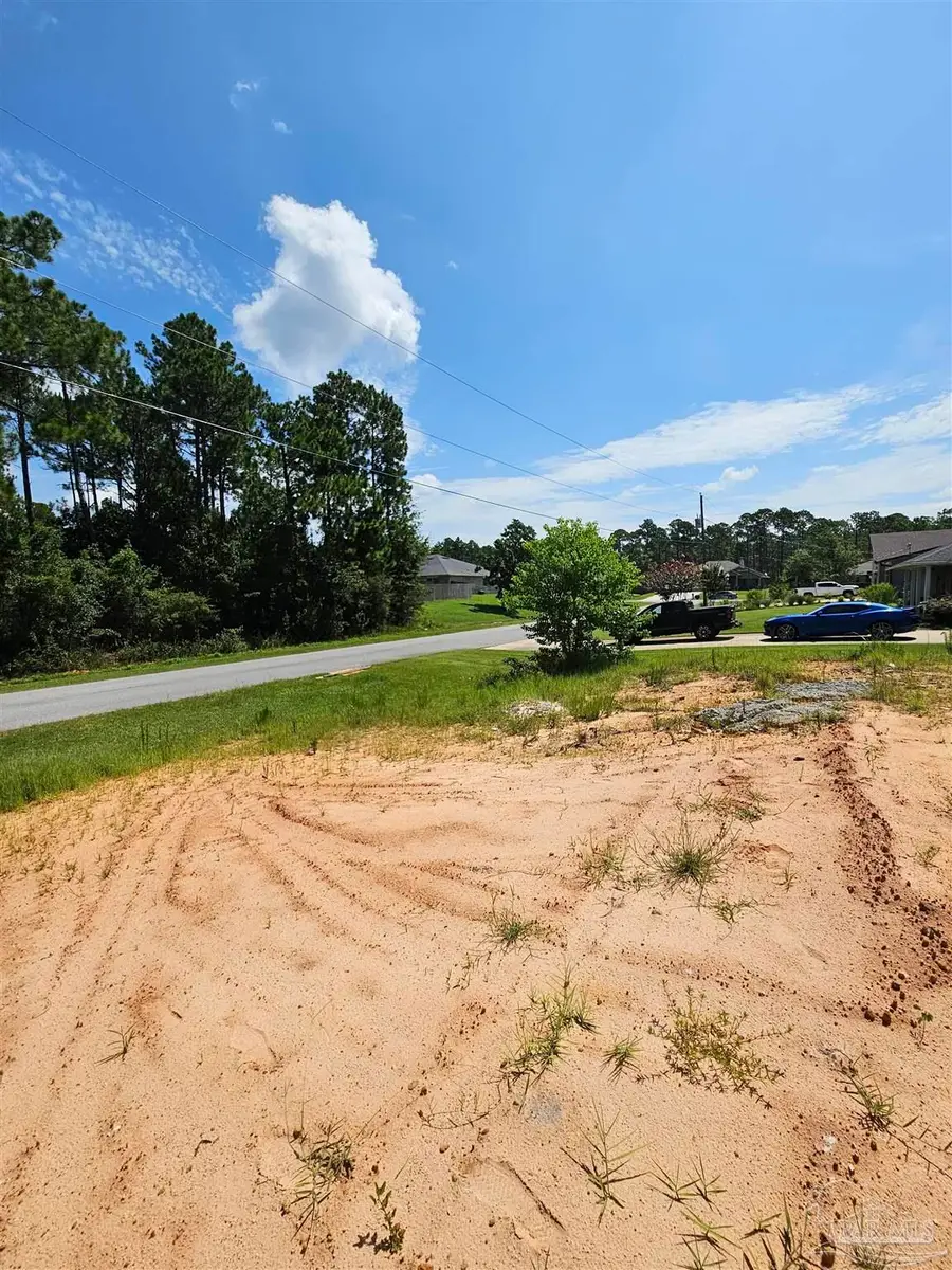 6633 Angle Rd, Navarre, FL 32566 - #2