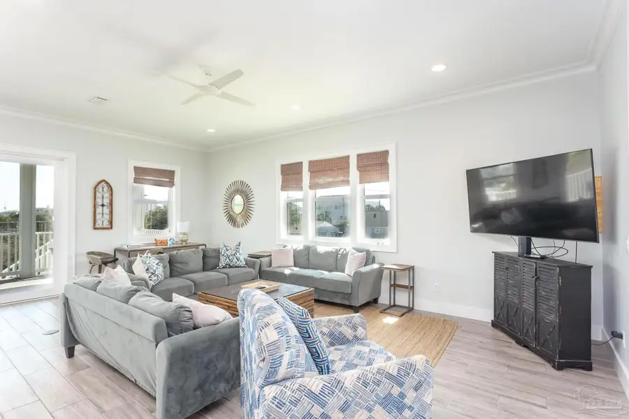 307 Maldonado Dr, Pensacola Beach, FL 32561 - #3