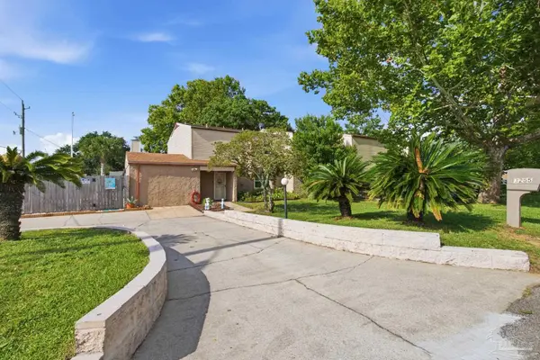 3255 Fernwood Dr, Gulf Breeze, FL 32563