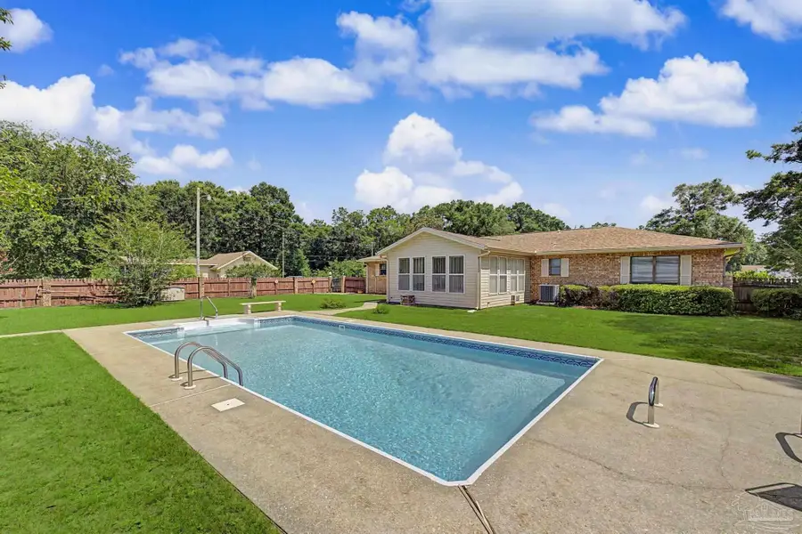 5514 Kauffman Rd, Milton, FL 32583 - #2