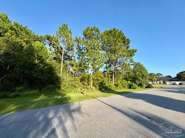 N/A Holley Club Dr, Navarre, FL 32566