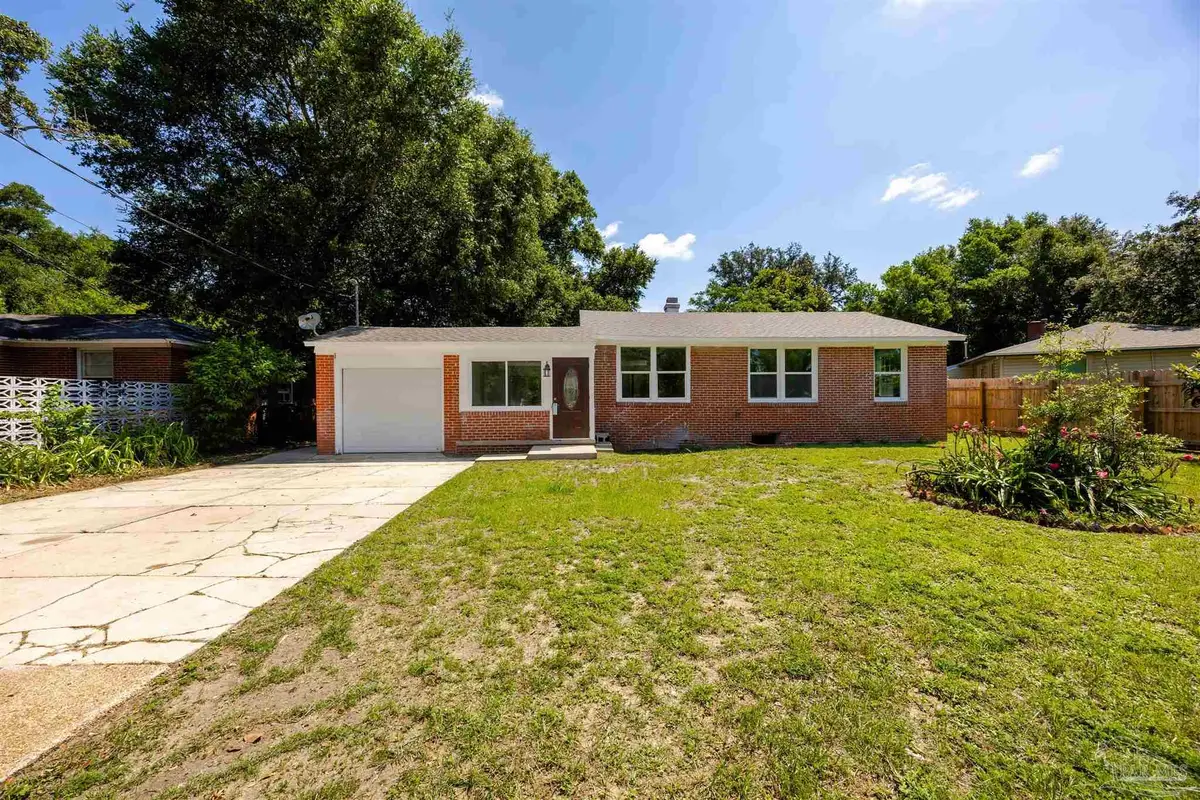 402 Rue Max St, Pensacola, FL 32507 - #1