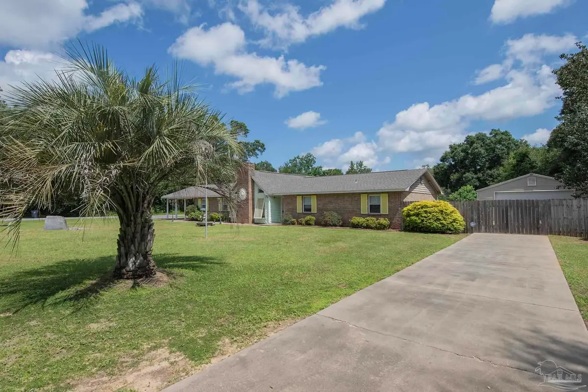 5900 Pamela Dr, Milton, FL 32570 - #1