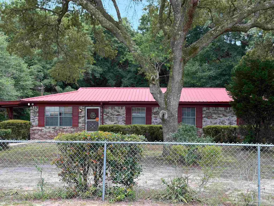 7532 Holmes St, Milton, FL 32583 - #3