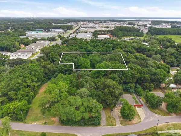 8331 Everett Ave, Pensacola, FL 32514