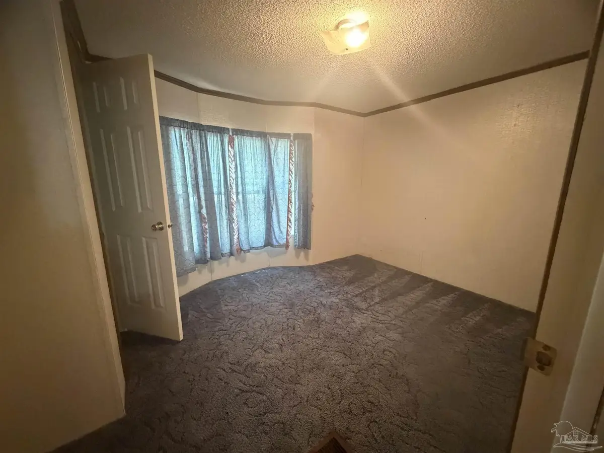 5244 Madison Ave, Pace, FL 32571 - #1