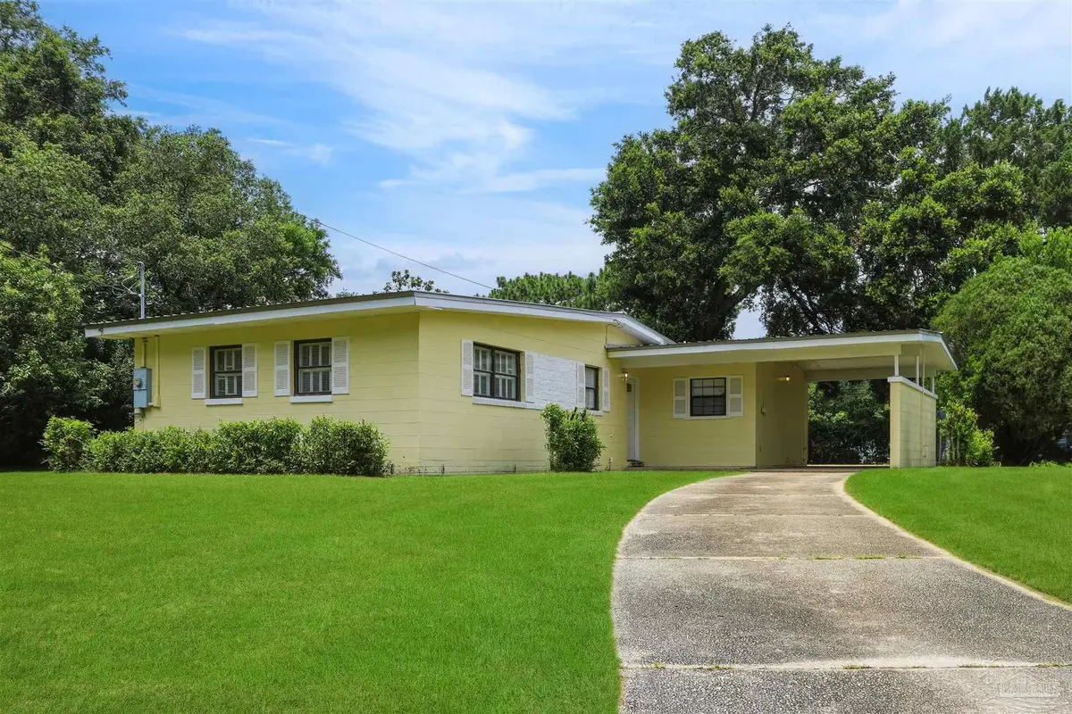 101 Vanderbilt Rd, Pensacola, FL 32506 - #1