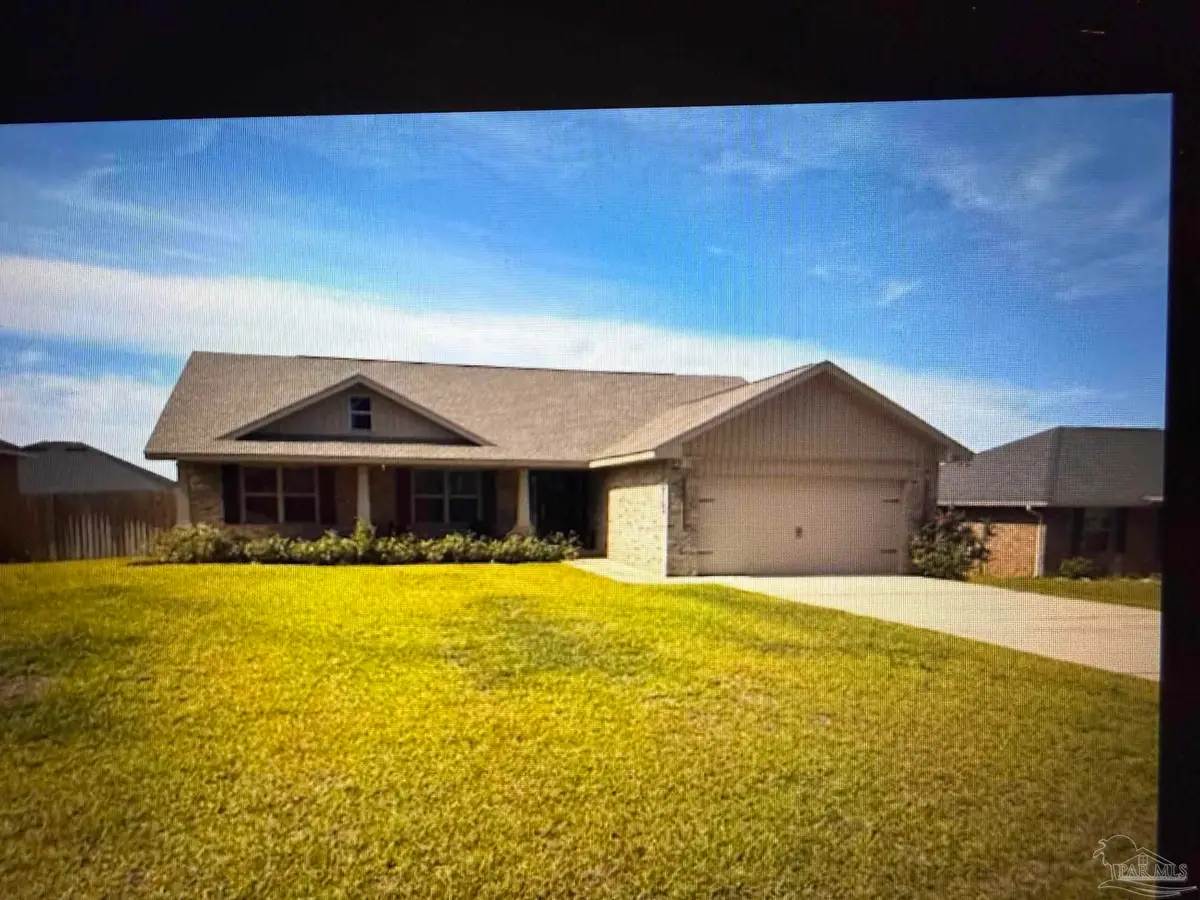 2019 Broad St, Crestview, FL 32536 - #1