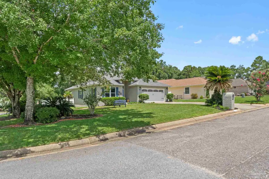 2078 Downing Dr, Pensacola, FL 32505 - #2
