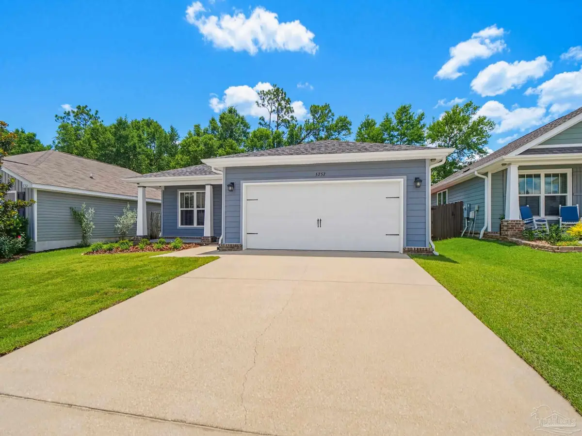 5757 Blackhorse Cir, Pensacola, FL 32526 - #1
