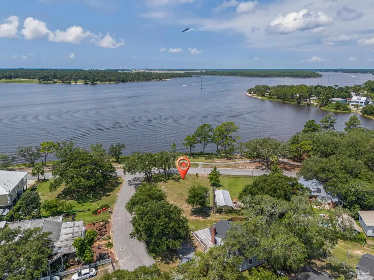 315 SE Kalash Rd, Pensacola, FL 32507 - #1