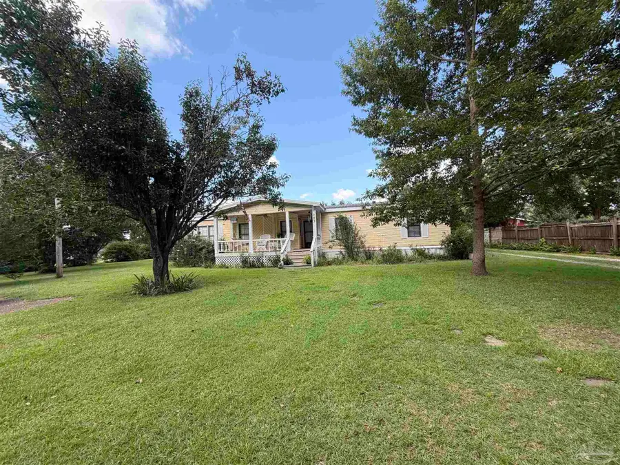723 Pineville Rd, Atmore, AL 36502 - #2