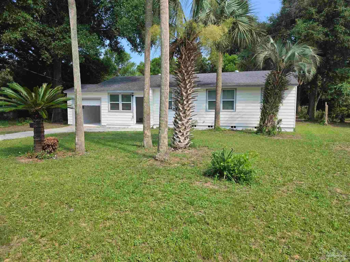203 Henry St, Pensacola, FL 32507 - #1