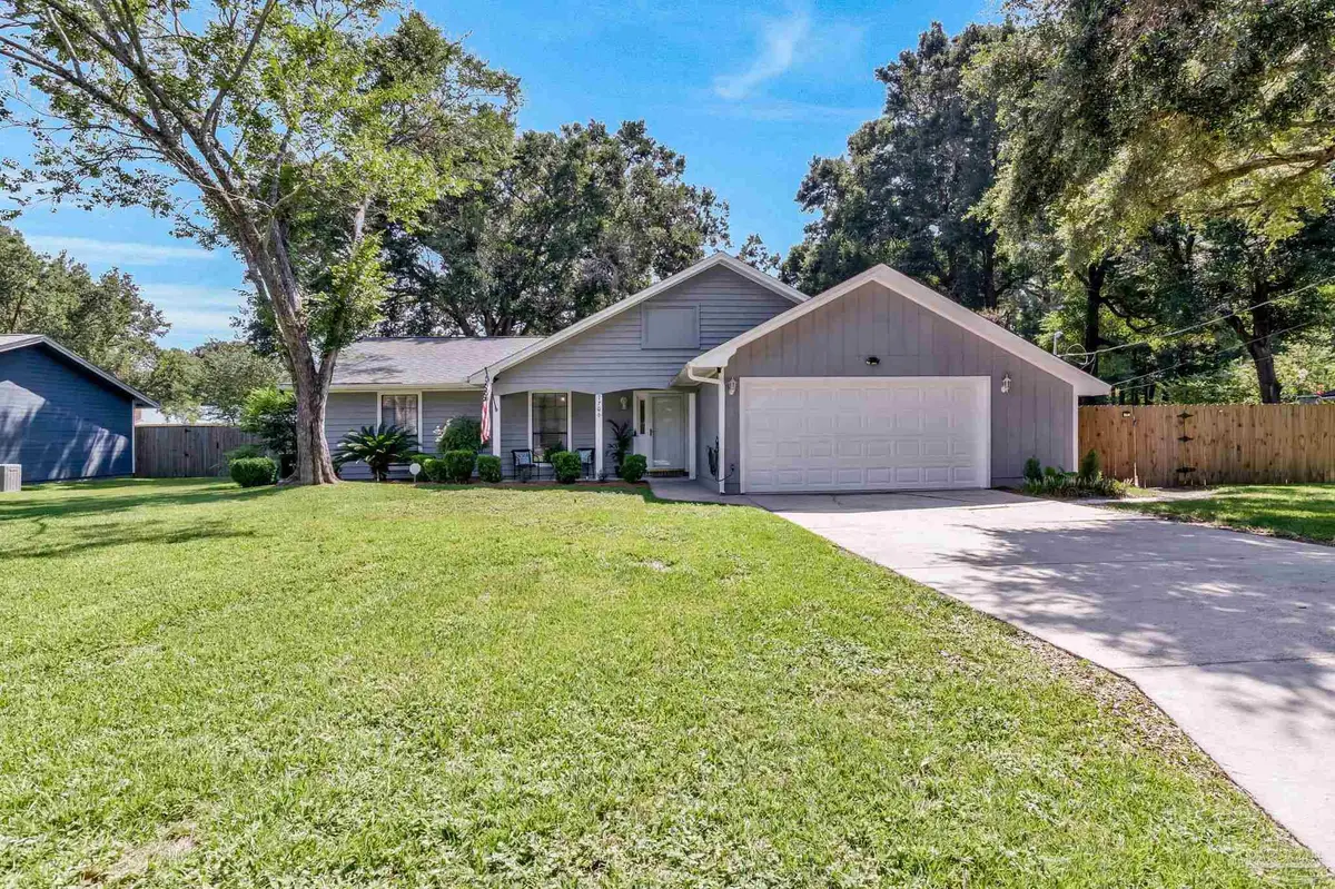 7706 Beechwood Dr, Pensacola, FL 32514 - #1