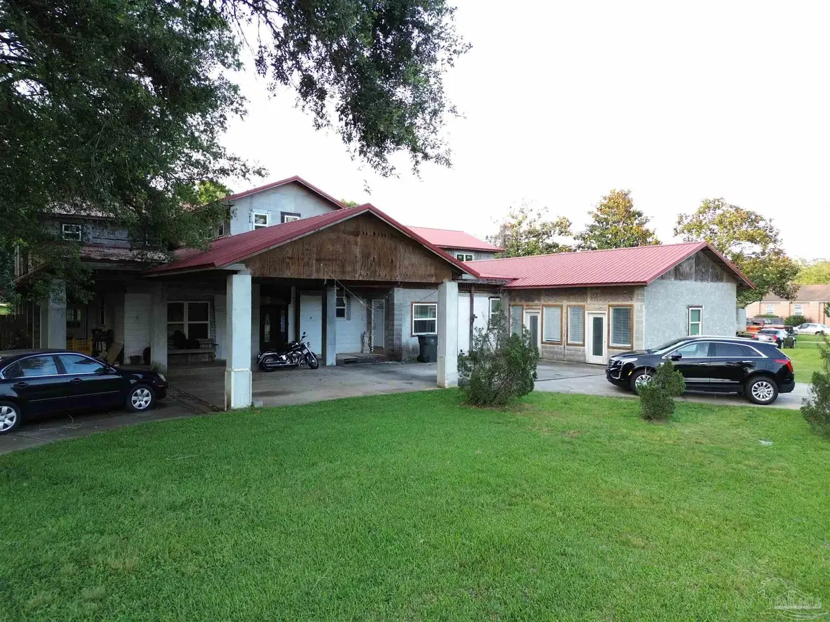 4916 Saufley Field Rd, Pensacola, FL 32526 - #1