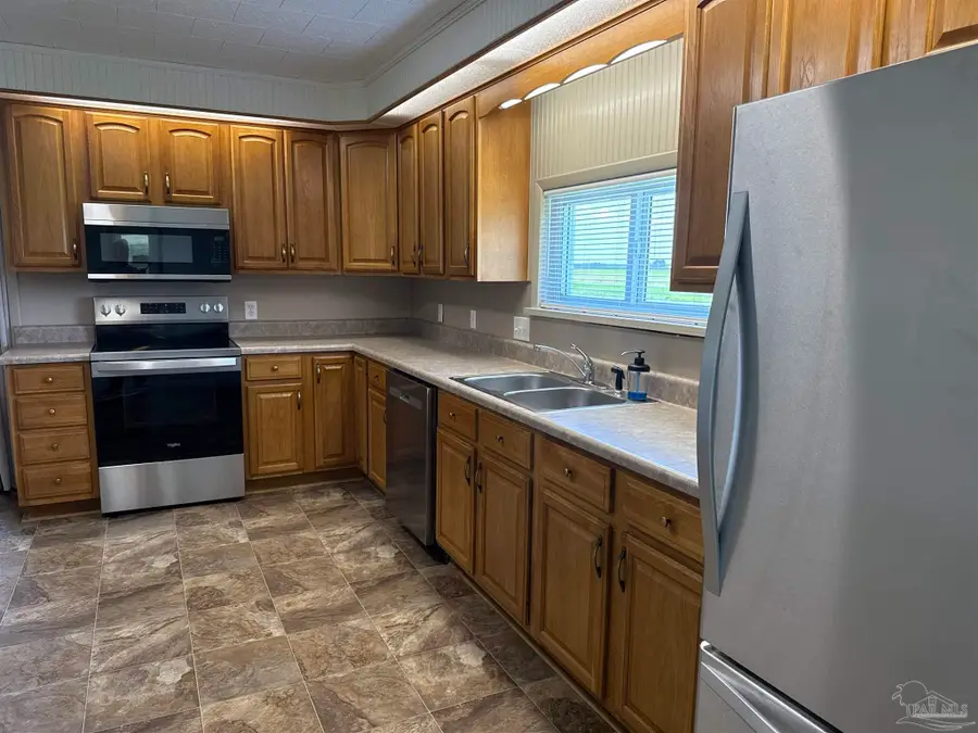 6000 Doran Rd, McDavid, FL 32568 - #2