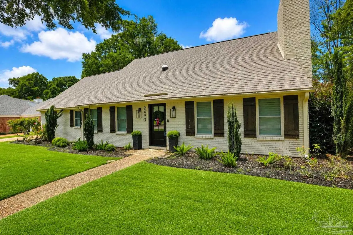 2490 Hallmark Dr, Pensacola, FL 32503 - #1
