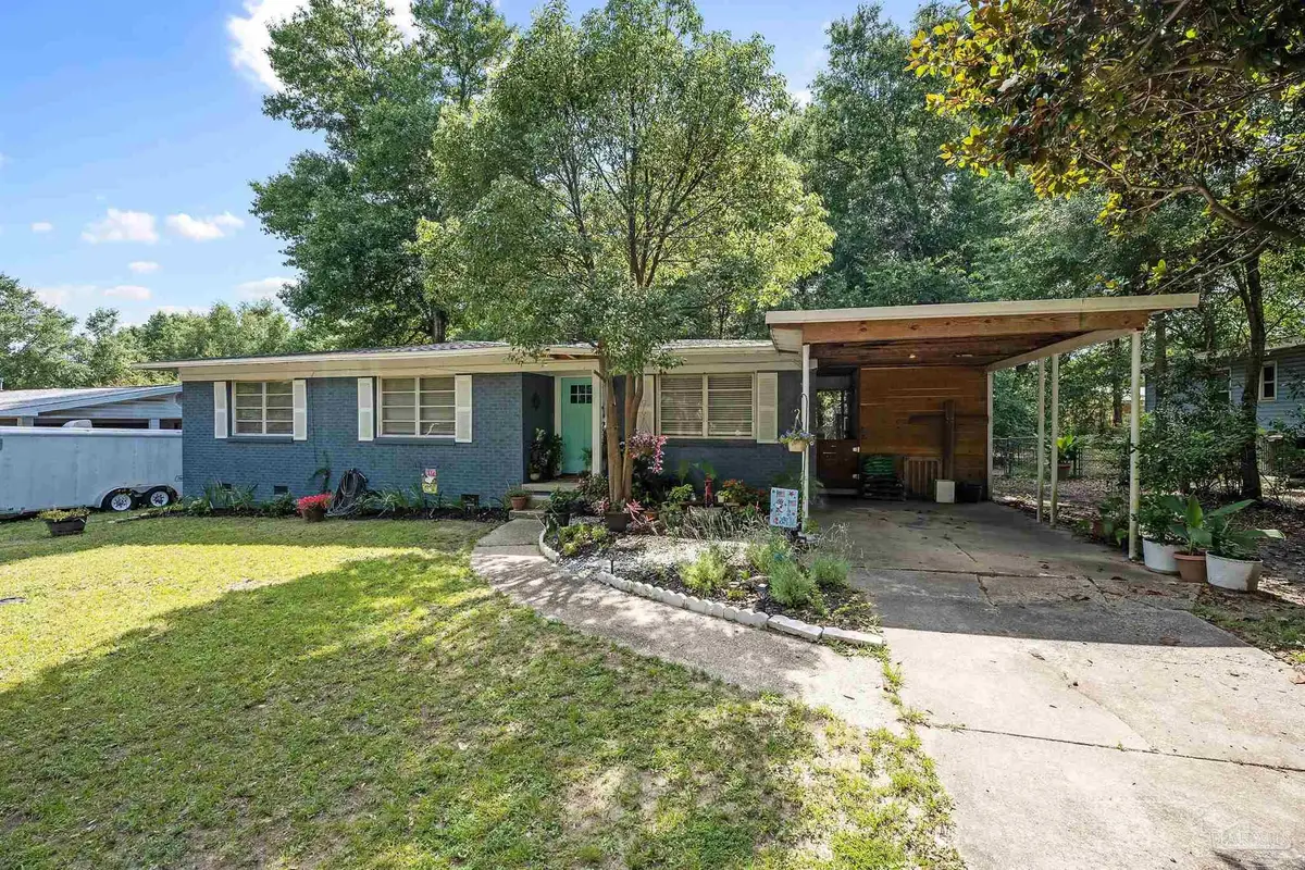 5355 Saratoga Ave, Milton, FL 32570 - #1