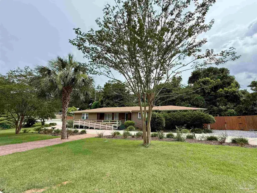 111 Euclid St, Pensacola, FL 32503 - #2