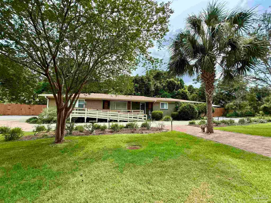 111 Euclid St, Pensacola, FL 32503 - #3