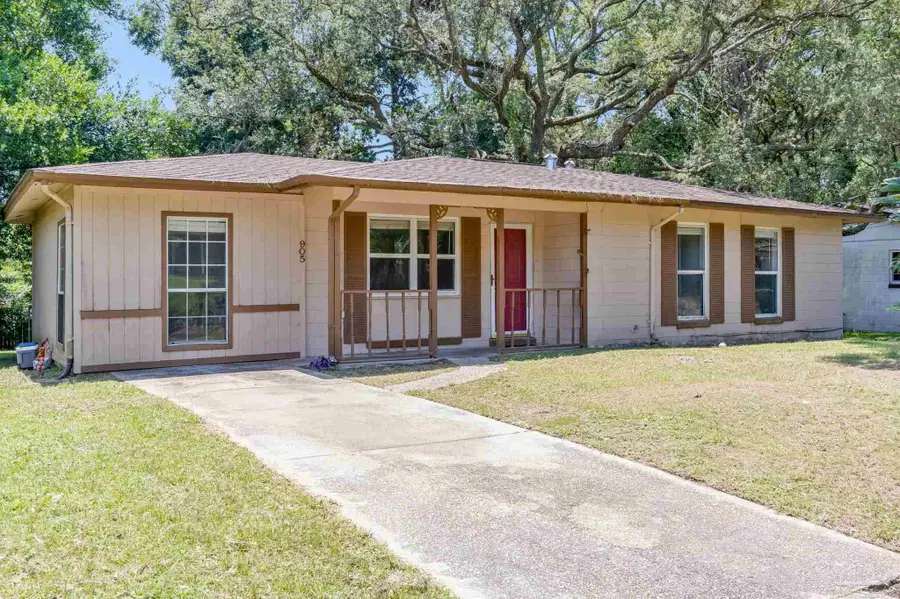905 Lagoon Dr, Pensacola, FL 32505 - #2