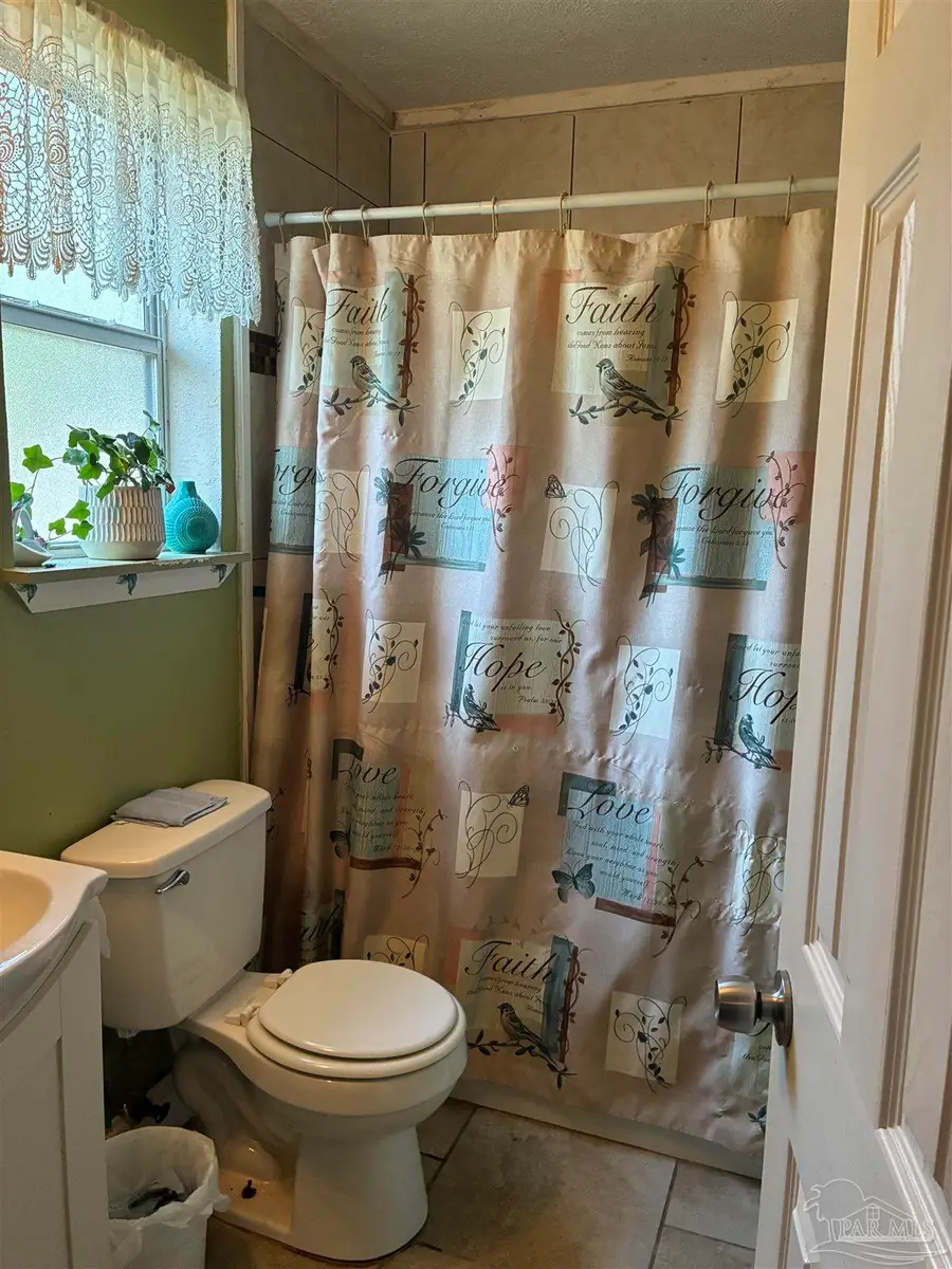 8253 El Dorado Dr, Pensacola, FL 32506 - #3