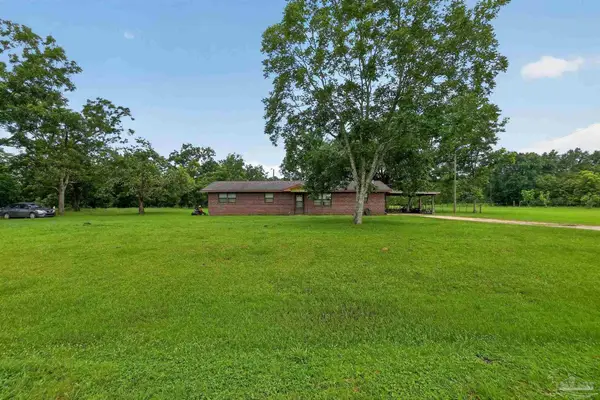 4791 Hwy 168, Century, FL 32535
