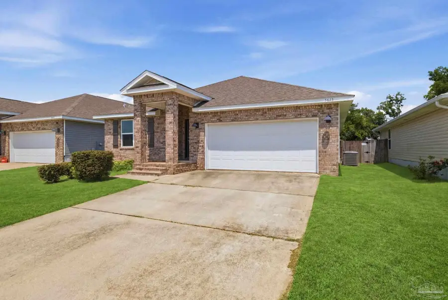 5673 Guinevere Ln, Milton, FL 32583 - #2