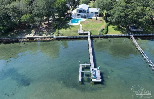 4736 Hickory Shores Blvd, Gulf Breeze, FL 32563