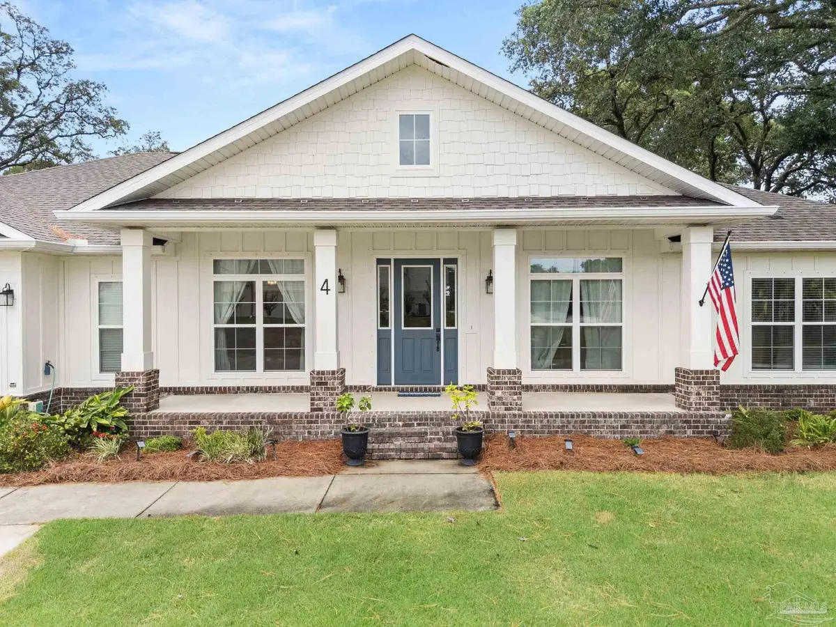 4 Gilmore Dr, Gulf Breeze, FL 32561 - #1
