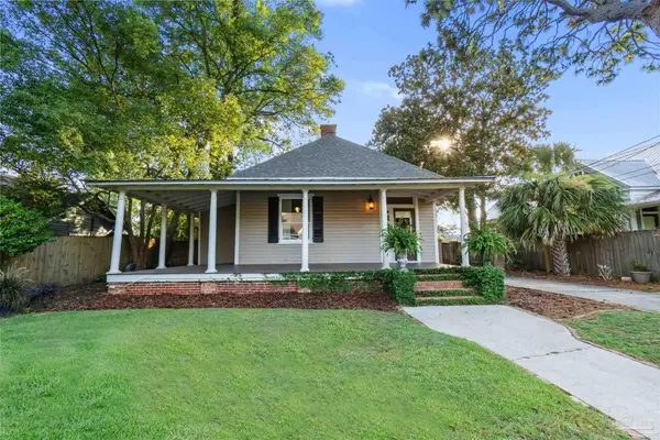 1305 N 15th Ave, Pensacola, FL 32503