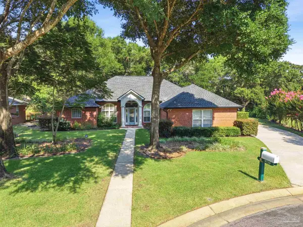 9730 Limpkin Ln, Pensacola, FL 32507