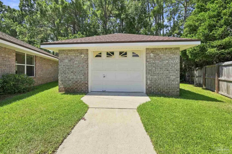 1338 Ashford Dr, Gulf Breeze, FL 32563 - #3