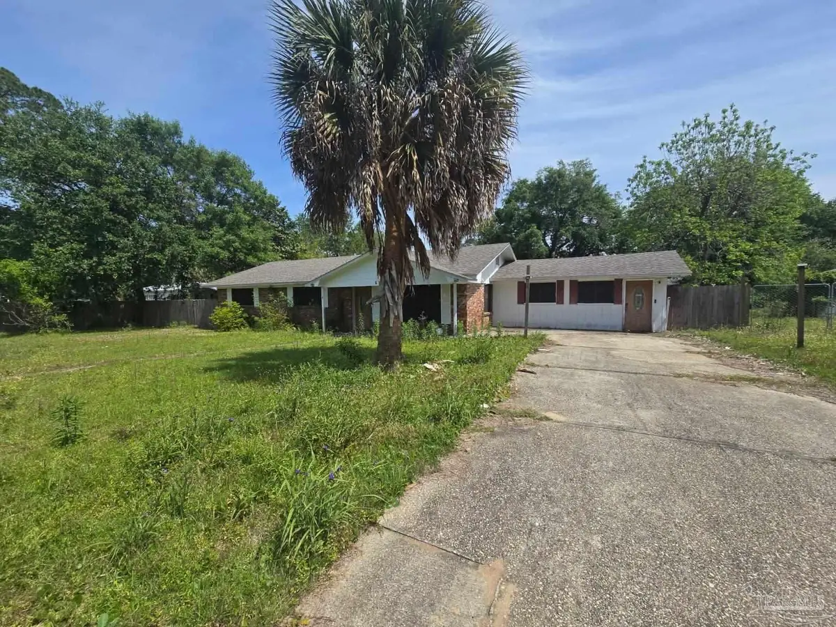 4531 Hale St, Pensacola, FL 32505 - #1