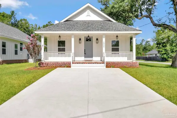 2995 N 13th Ave, Milton, FL 32583