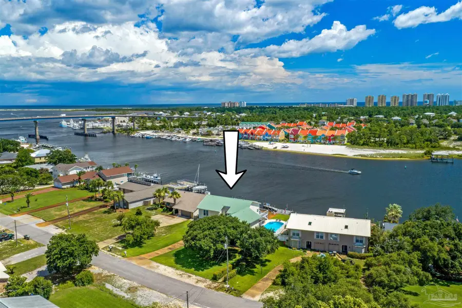 13711 Canal Dr, Pensacola, FL 32507 - #2