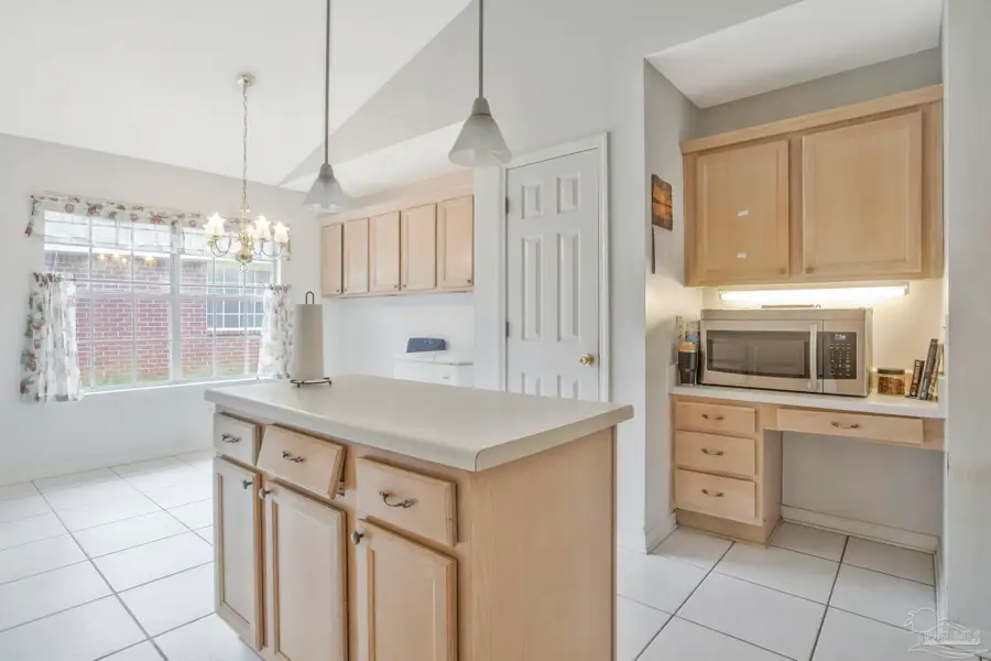 3918 Sunny Manor Cr, Milton, FL 32583 - #3