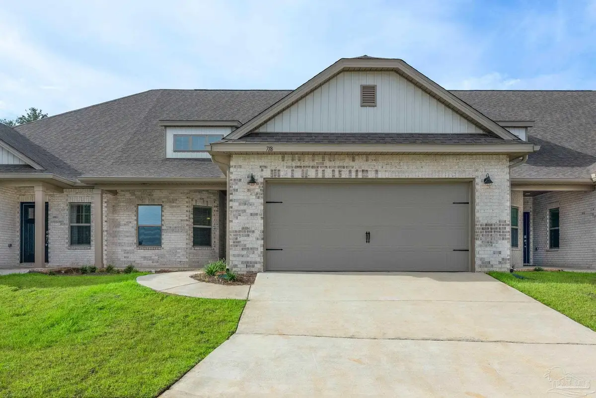 718 Canary Ct, Cantonment, FL 32533 - #1